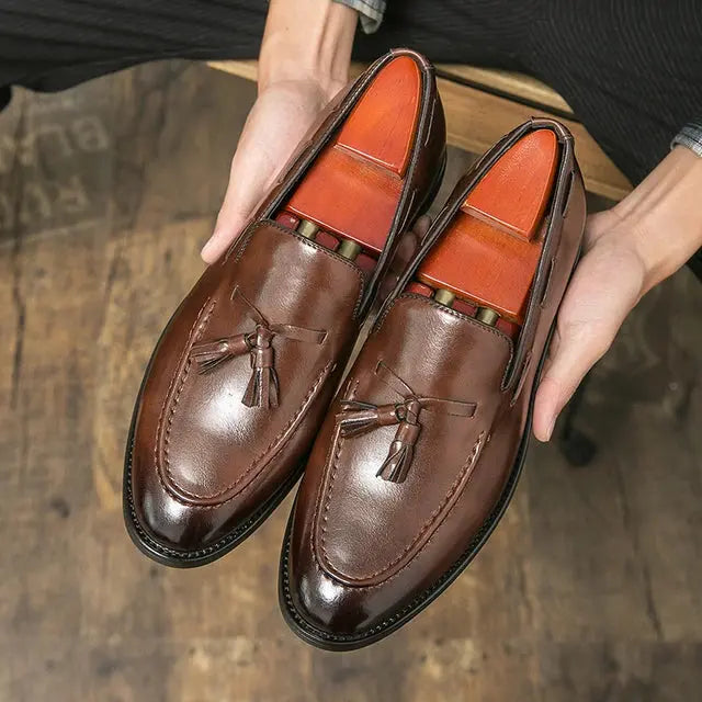 Nandy - Slip-On Genuine Loafers for Men - Everyday Elegance and Comfort