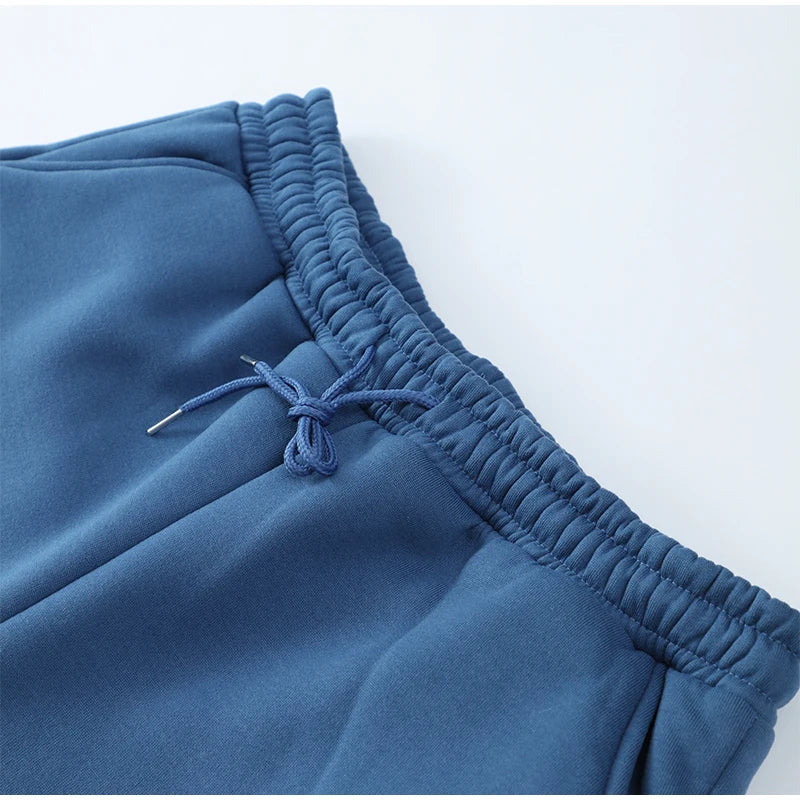 Vero Men's Tracksuit Set - Stylish and Comfortable Edition